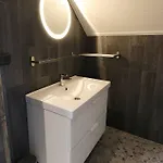 Aurora Pyramid Glass Igloos Hotelli 3*