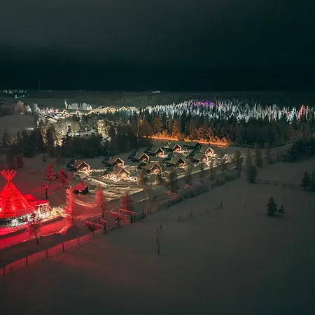 Aurora Pyramid Glass Igloos Hotel