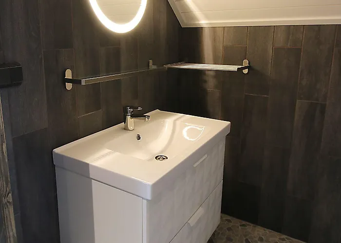 Aurora Pyramid Glass Igloos Hotel 3*