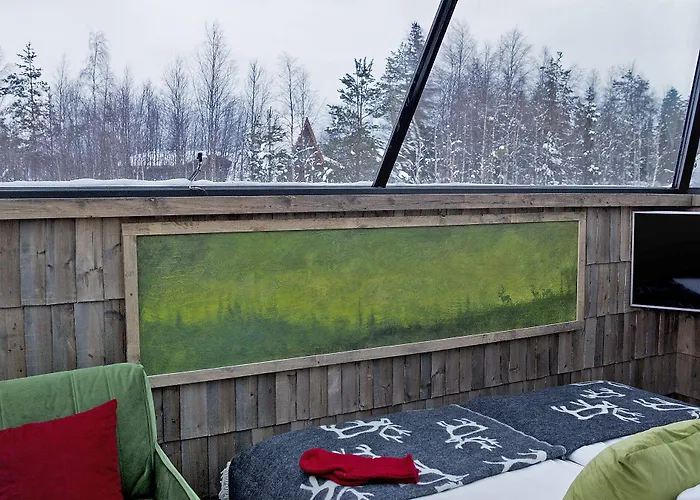 Aurora Pyramid Glass Igloos Hotel 3*